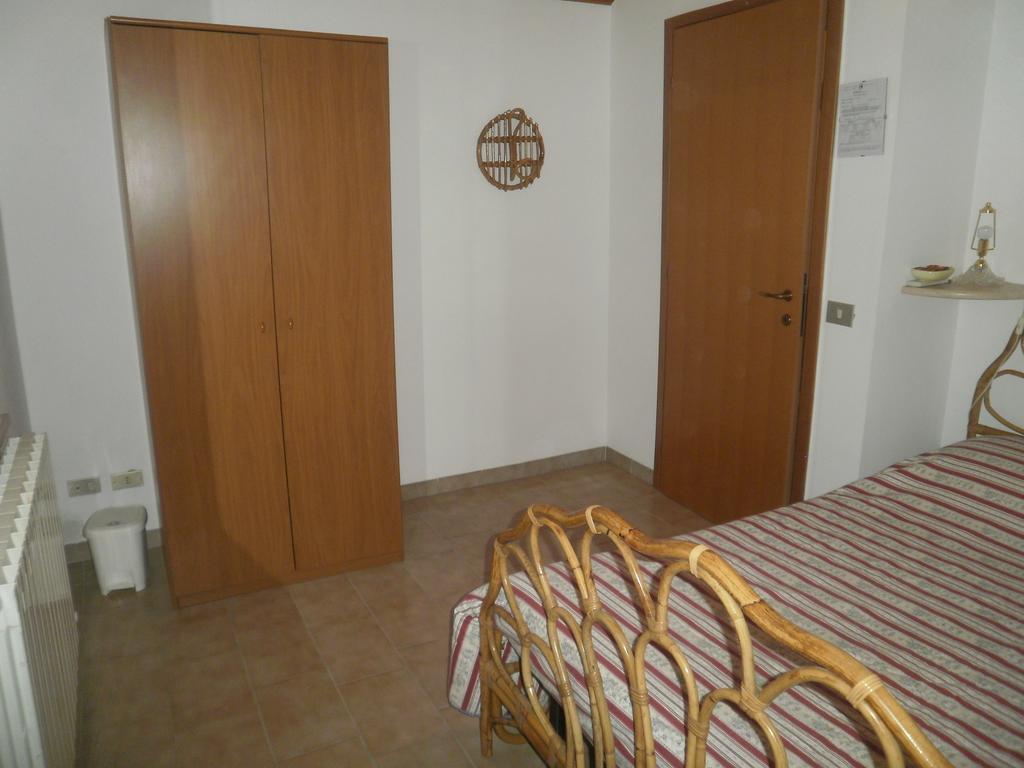 B&B Isabella Numana Quarto foto